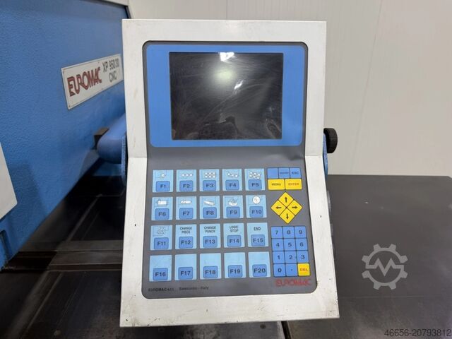 Stanz-Nibbelmaschine Euromac XP 950 / 30