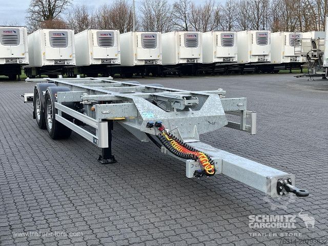 Swap chassis trailer GT Trailers Zentralachsanhänger Wechselfahrgestell Standard