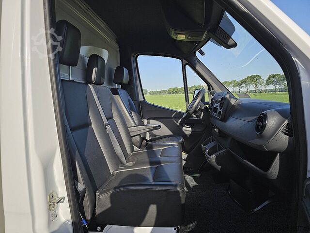 Suitcase MERCEDES-BENZ SPRINTER 314 Bakwagen Laadklep!