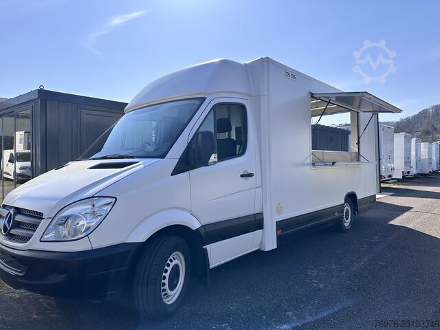Verkaufswagen, Food Truck, Foodtruck Mercedes-Benz Foodtruck, Imbisswagen, Food Truck mit neuer Küche und Ausstattung