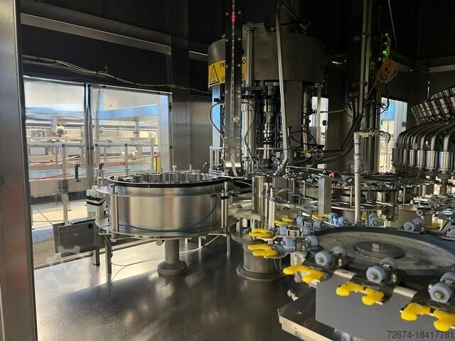 Getränkeherstellungsmaschine Bottling Krones 30.000 bph PET Bottling Line Water