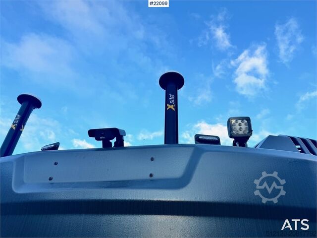 Radbagger Volvo EW160E wheeled excavator with rototilt and two buc