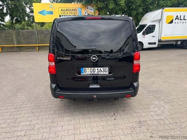 Kleinbus OPEL Vivaro Kombi L
