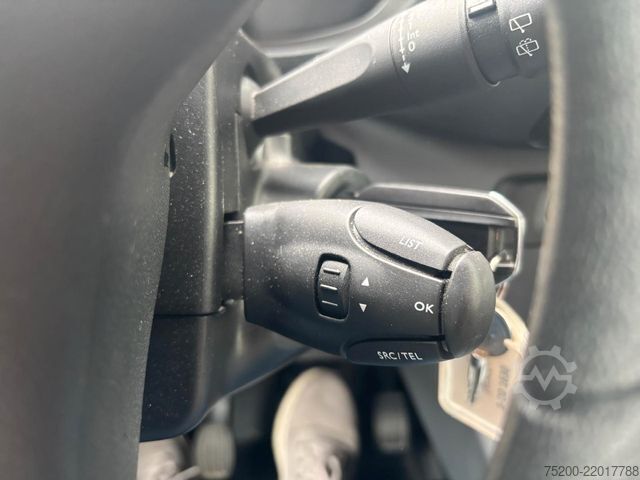 Kleinbus OPEL Vivaro Kombi L