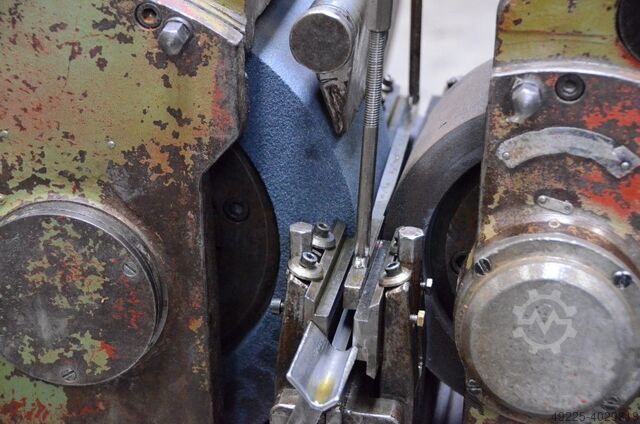 CENTERLESS GRINDING MACHINE ESTARTA 310