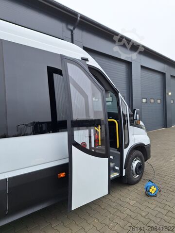 Linienbus Iveco Daily 65 C 22+1+1
