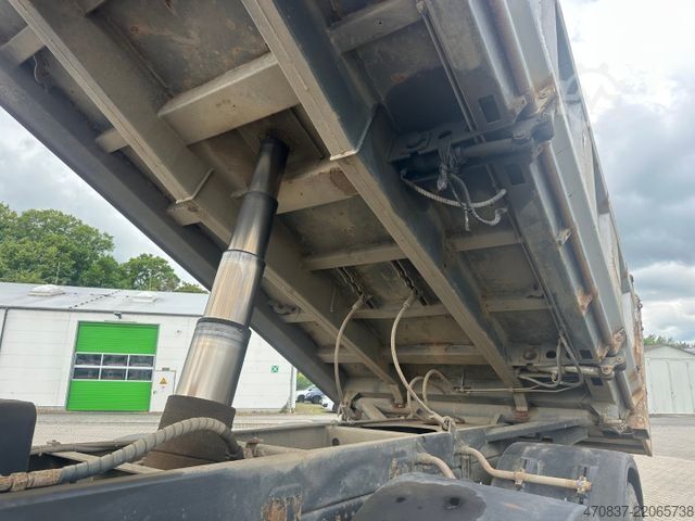 Three-sided tipper truck DAF CF 400 8x4 / Carnehl  / Bordmatik  / EURO 5