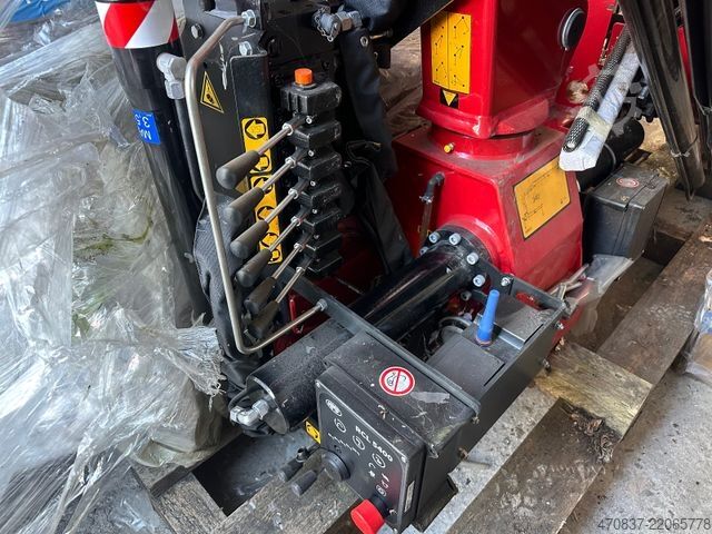 Customized van  HMF KRAN 340K-RC / 3 x Ausschub / Funk **NEU**