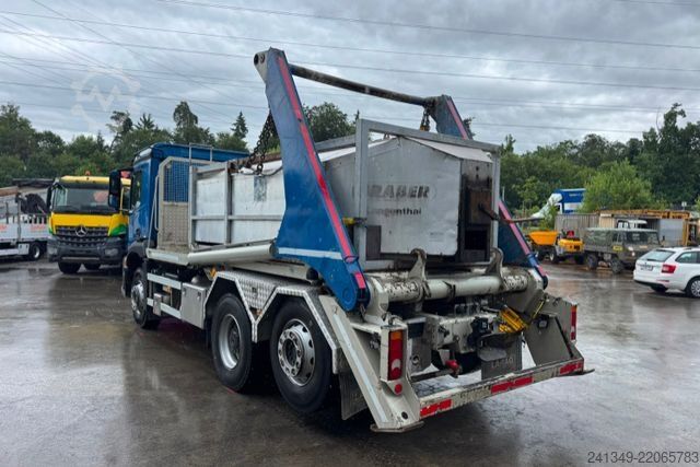 Skip truck MERCEDES-BENZ Arocs 2543 6x2 Nencki 26T AHK
