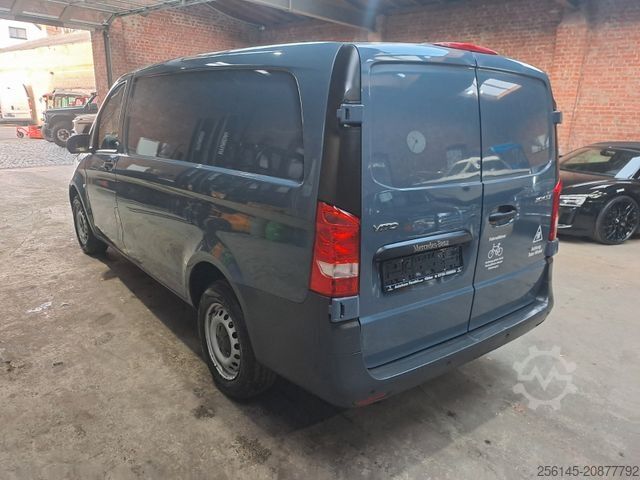 Panel van MERCEDES-BENZ Vito Kasten 110  Kamera Tempom. Klima Tüv neu E6