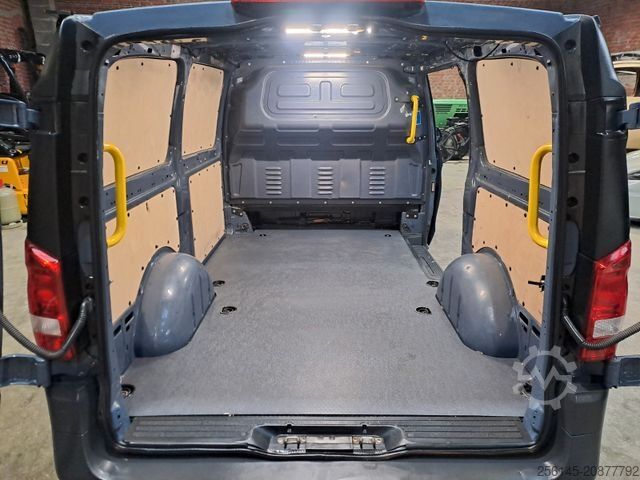 Panel van MERCEDES-BENZ Vito Kasten 110  Kamera Tempom. Klima Tüv neu E6