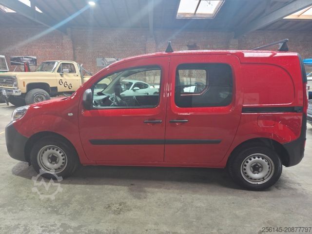 Panel van RENAULT Kangoo Rapid Extra 2xSchiebet. TüvServiceNeu AHK