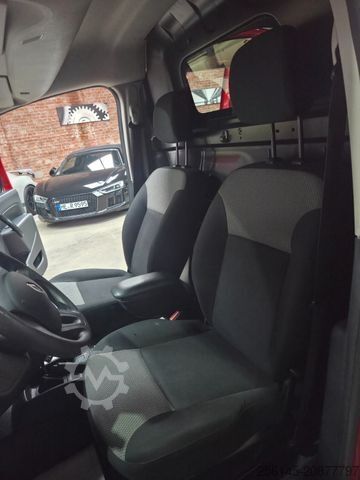 Panel van RENAULT Kangoo Rapid Extra 2xSchiebet. TüvServiceNeu AHK