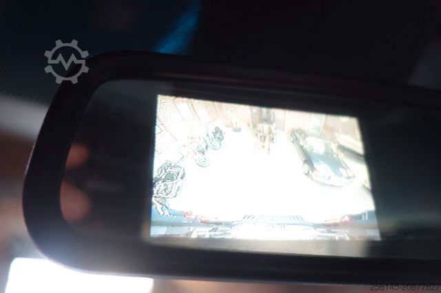 High top van MERCEDES-BENZ eSprinter Kasten 312 L2 terie Klima