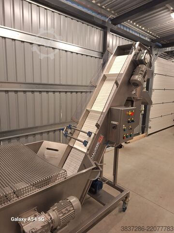 Fruit washer with brusher and grinder MAURER GÉP Kft. MKMDK 3000 fruit wascher with brusher an