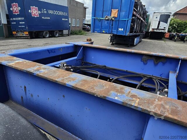Transport von Containern MKF METALLBAU CS 20 -20 FOOT- CONTAINER CHASSIS -HEAVY DUTY- ...
