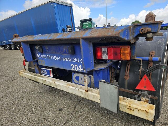 Transport von Containern MKF METALLBAU CS 20 -20 FOOT- CONTAINER CHASSIS -HEAVY DUTY- ...