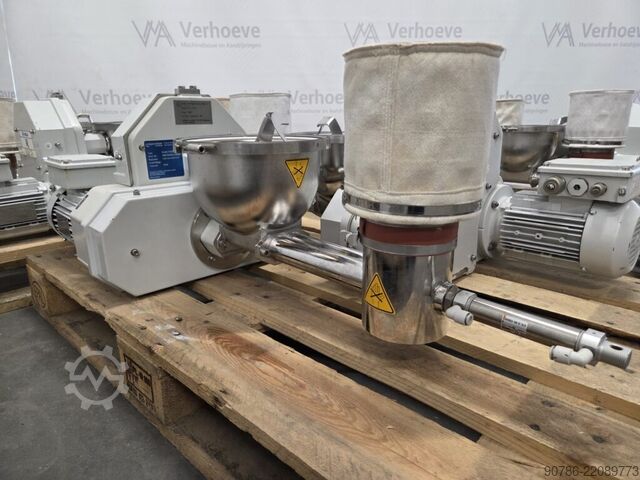 K-Tron volumetric dosing system K-Tron 