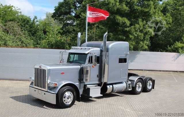 Standard tractor unit PETERBILT 389