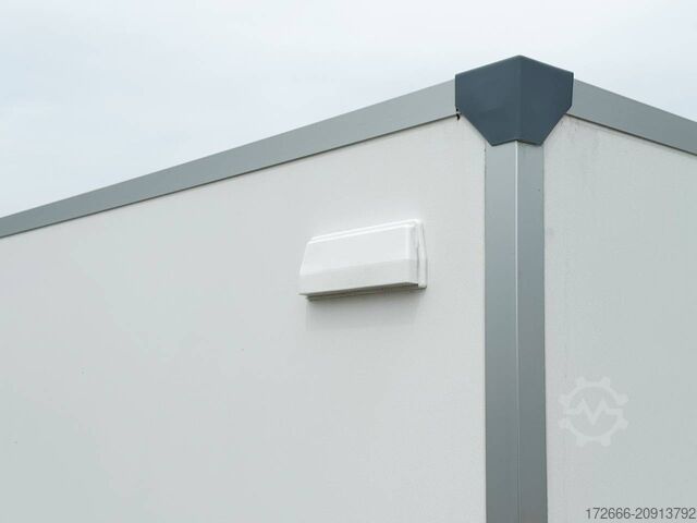 Box trailer Blyss F1326HD 262X135X150CM 1300KG KOFFERANHÄNGER