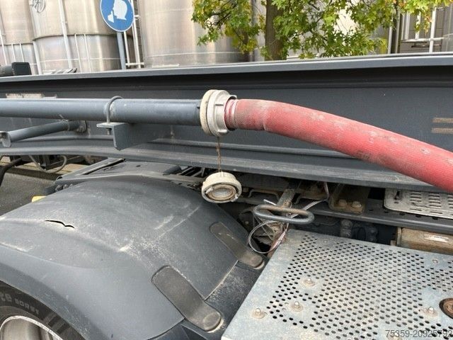 Standard tractor unit DAF CF 440 Super Space mit Silo Kompressor