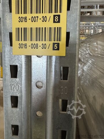 High-bay warehouse Dexion Speedlock P90