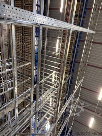High-bay warehouse Dexion Speedlock P90