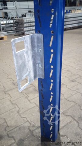 Halter Konsole Agraffenwinkel SLP/ Schenkel: 200 x 140 mm/ für Rechteckrohr: 50 x 30 mm