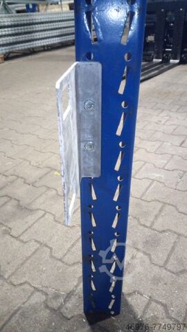 Halter Konsole Agraffenwinkel SLP/ Schenkel: 200 x 140 mm/ für Rechteckrohr: 50 x 30 mm