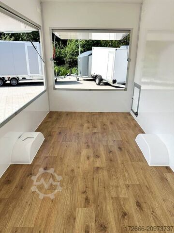 Vending trailer Blyss H15362HN | WEISS 360X203X230CM 1500KG VERKAUFSANHÄNGER | 2X VERKAUFSKLAPPE