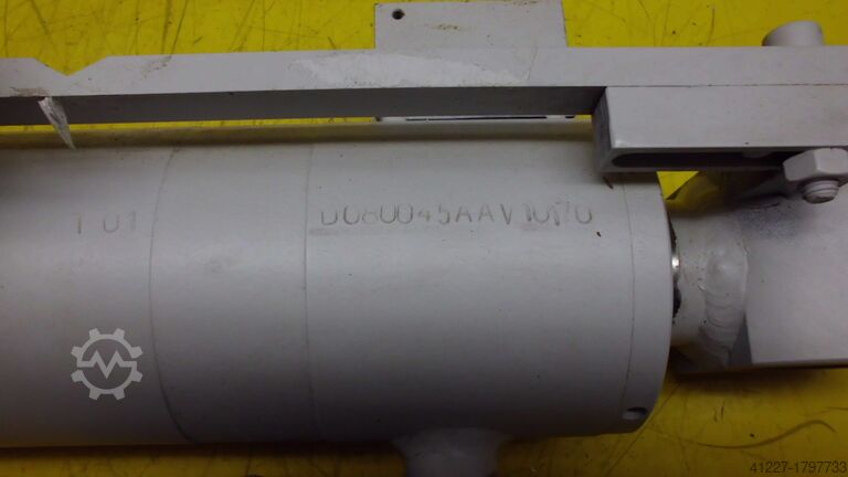 Hydraulic cylinder GSL German Standard Lift DO80045AAV10170