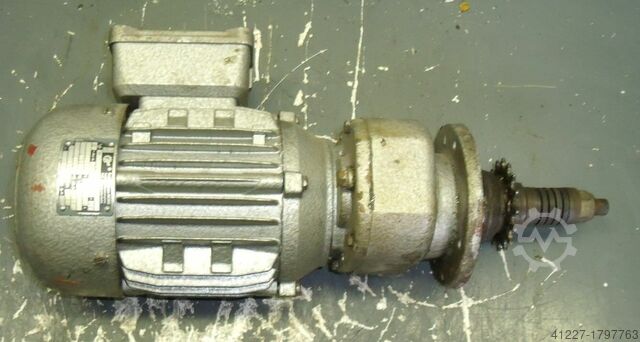 Gear motor 0.18 kW 33 rpm Nord OF-71S-6
