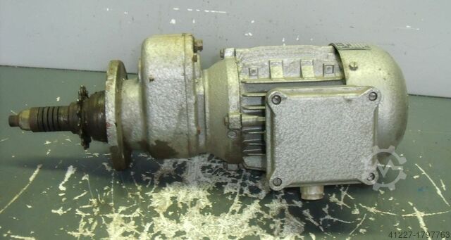 Gear motor 0.18 kW 33 rpm Nord OF-71S-6