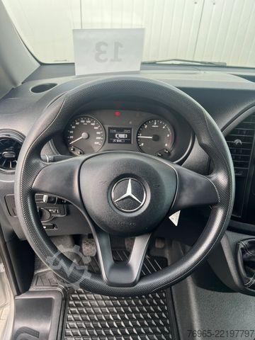 Panel van MERCEDES-BENZ Vito 116 EXTRALANG KLIMA SCHRÄNKE KAMERA AHK EU6