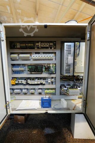 Drehmaschine - zyklengesteuert WEILER E 80 x 4500