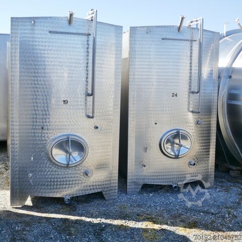 8300 Liter kühlbarer kubischer Lagertank aus V2A mit 2 inneren Kühlplatten  9429