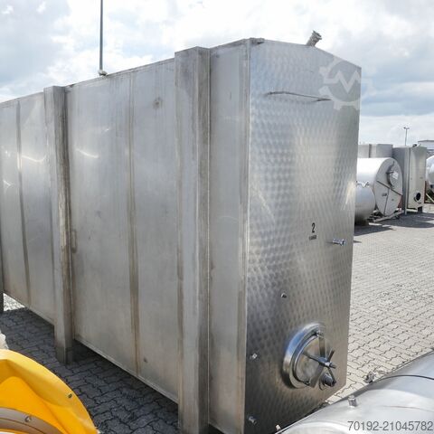10468 Liter heiz-/kühlbarer kubischer Lagertank aus V2A mit 2 inneren Kühlplatten  9409
