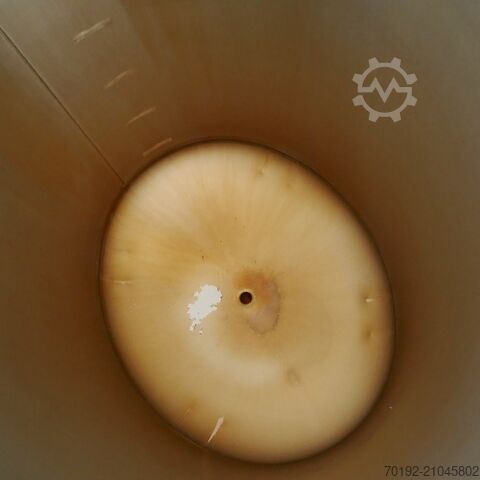 900 Liter ovaler Behälter aus V4A  9403