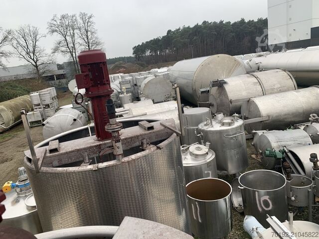 6000 Liter Rührwerksbehälter aus V2A mit Propellerrührwerk  S16418