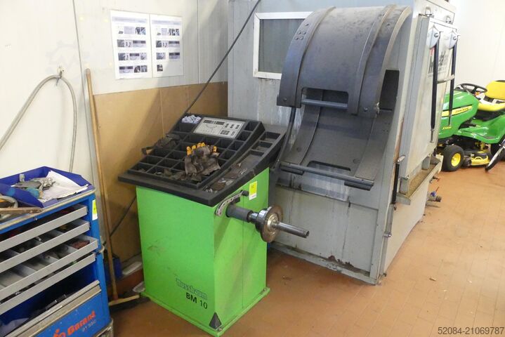 Nussbaum - Reifenwuchtmaschine Nussbaum BM 10