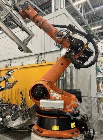 Industrieroboter KUKA KR240L180-2 2000