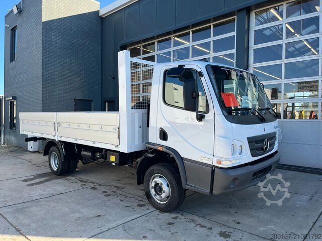Platform trailer Mercedes-Benz Accelo 915 4x2 Flatbed with dropsides