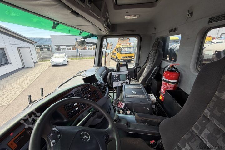 Absetzkipper LKW Mercedes-Benz Actros 2536 6x2 Welaki / Swiss-Vehicle