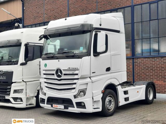 Standard tractor unit MERCEDES-BENZ 1851 LS ACTROS L BIG Retarder Standklima 2xTank