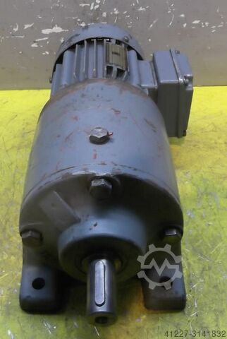 Gear motor 0.37 kW 41 rpm SEW-EURODRIVE R53WD71D-4