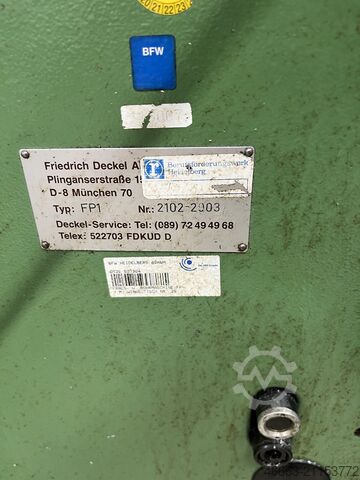 Universal- Fräsmaschine aus Schule! Deckel FP1