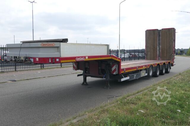 Semi low-loader Nooteboom MCOS-58-04 | Hydraulic ramps moveable | 1x Lift...