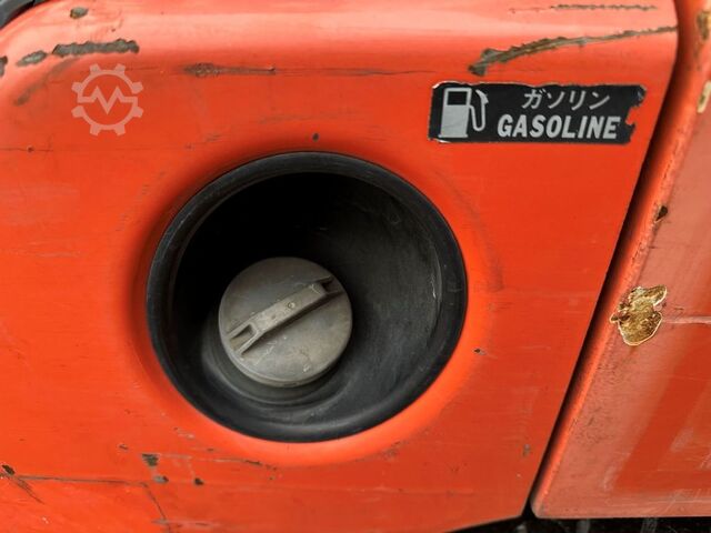 Treibgasstapler Toyota 02-8FGF30 - TRIPLEX 4,7 m