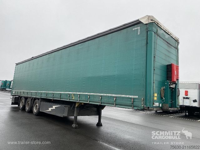 Auflieger mit Pritsche & Plane Schmitz Cargobull Semitrailer Curtainsider Coil