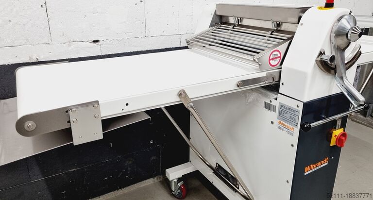 Ausrollmaschine Sinmag SM 520 F